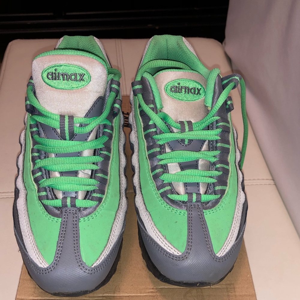 Girls airmax95